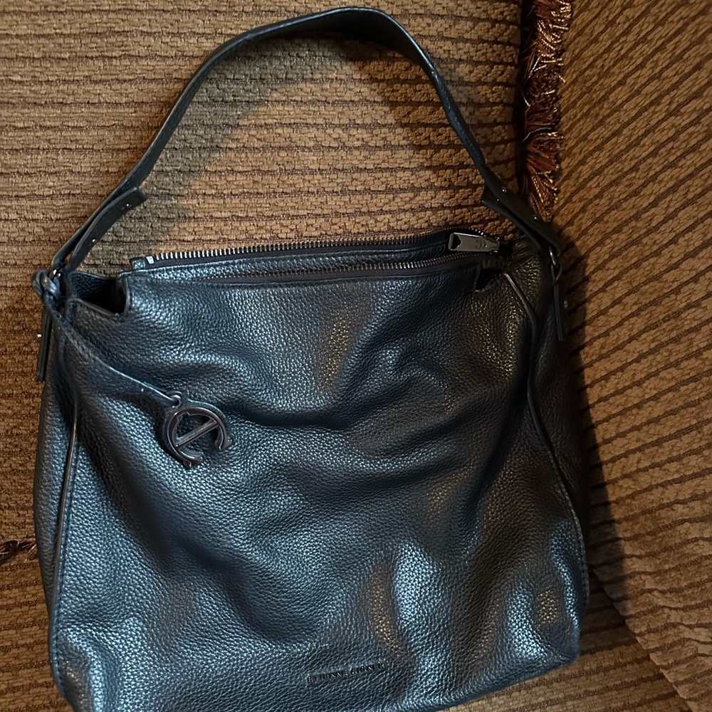 Women’s shoulder bag